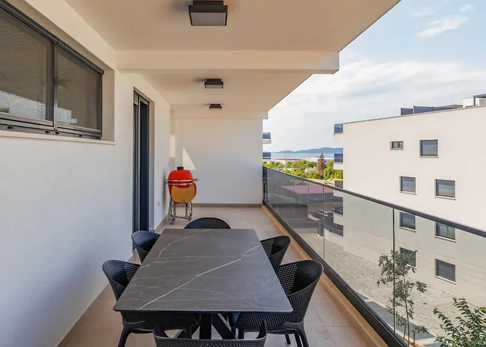 The Skyline Penthouse By Belmont Realty Apartamento Zadar