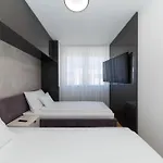아파트 The Skyline Penthouse By Belmont Realty