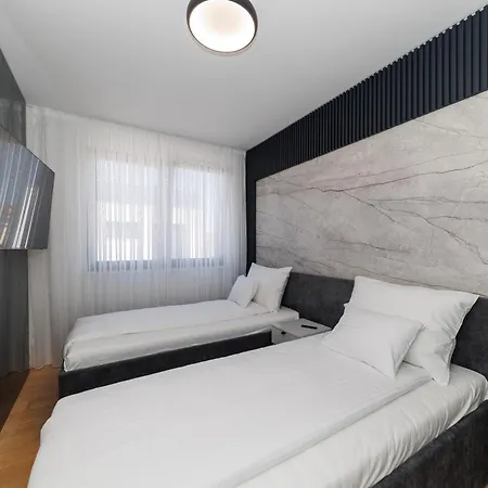 Apartmán The Skyline Penthouse By Belmont Realty *