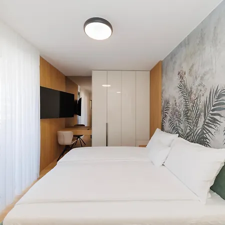 The Skyline Penthouse By Belmont Realty Apartmán *
