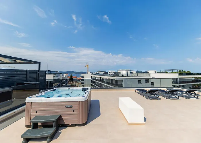Appartement The Skyline Penthouse By Belmont Realty *